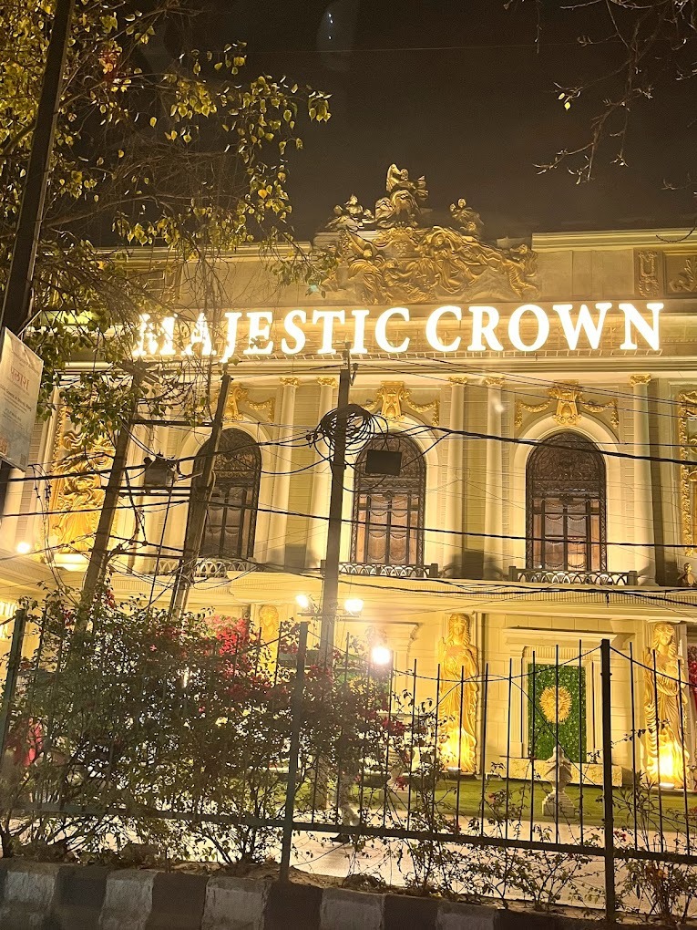 Majestic Crown